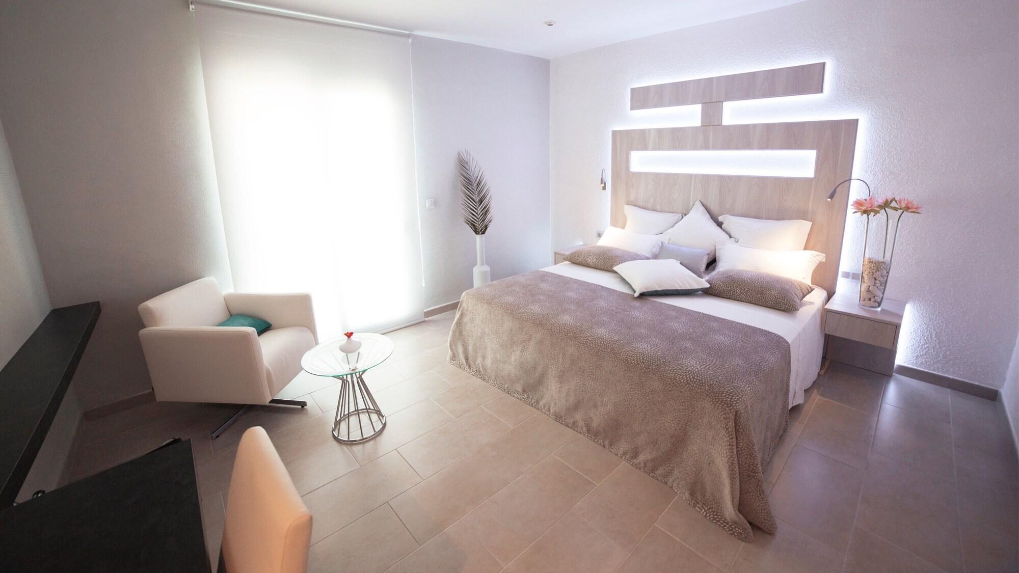 Hotel Vistabella Roses Luaran gambar